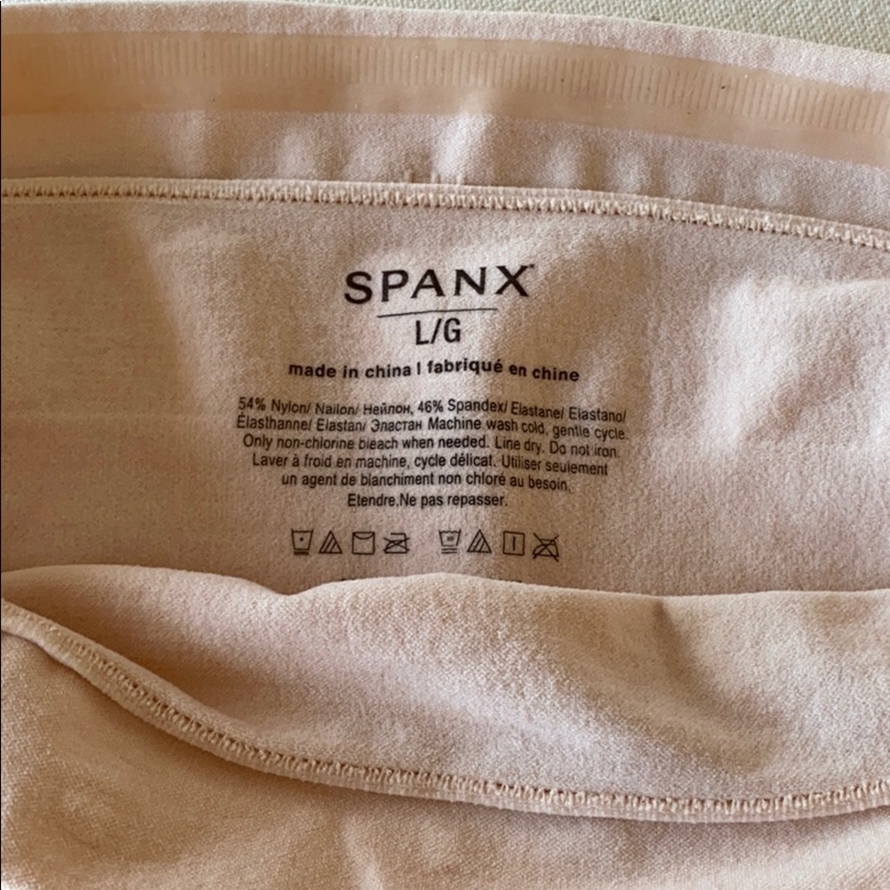Spanx - Picture 2 of 3